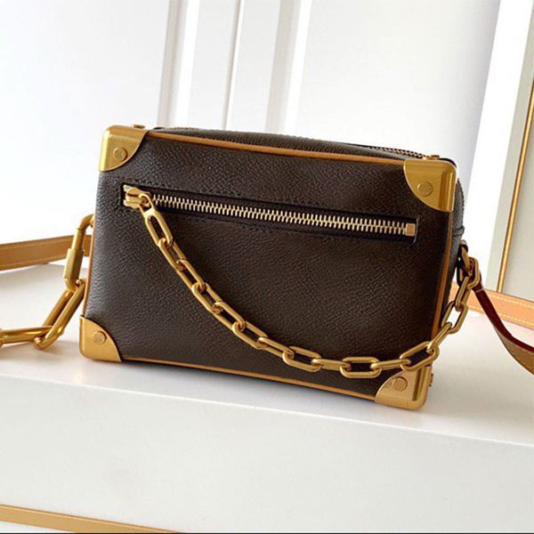 presbyopia small case bag retro mini soft box factory wholesale men's shoulder messenger chain bag m44735 m68906
presbyopia small case bag retro mini soft box factory wholesale men's shoulder messenger chain bag m44735 m68906