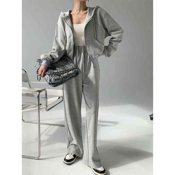women's tracksuits 2022 women's autumn sports leisure fashionable hooded sweater set four seasons give you outdoor 3955, Gray
women's tracksuits 2022 women's autumn sports leisure fashionable hooded sweater set four seasons give you outdoor 3955, Gray