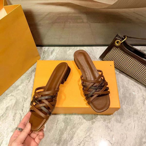 designer slipper luxury men women sandals brand slides fashion slippers lady slide thick bottom design casual shoes sneakers by 1978 0020, Black
designer slipper luxury men women sandals brand slides fashion slippers lady slide thick bottom design casual shoes sneakers by 1978 0020, Black