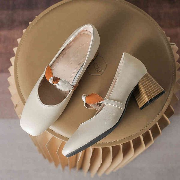 dress shoes thick heel single shoes women's flat middle square head low leather fairy style grandma evening wind gentle 9urg, Black 
dress shoes thick heel single shoes women's flat middle square head low leather fairy style grandma evening wind gentle 9urg, Black