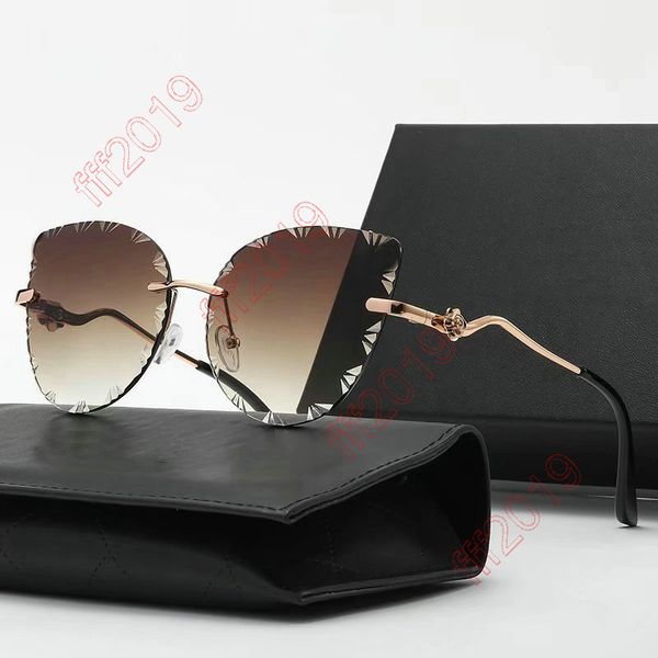 2022 vintage cateye sunglasses women retro small cat eye sun glasses brand designer baroque colorful eyewear for female oculos de sol lunett, White;black
2022 vintage cateye sunglasses women retro small cat eye sun glasses brand designer baroque colorful eyewear for female oculos de sol lunett, White;black