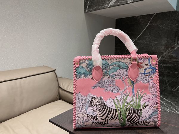 luxury tiger flowers letter pattern bags style all-match leather totes authentic feel large capacity women's hand knitted lace shopping
luxury tiger flowers letter pattern bags style all-match leather totes authentic feel large capacity women's hand knitted lace shopping