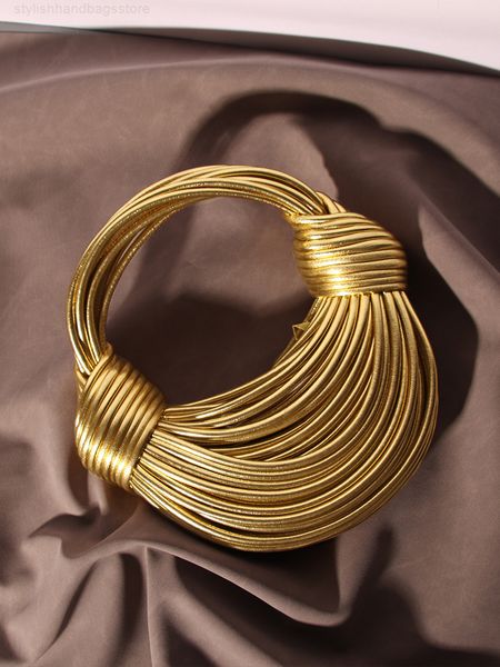2022 new trend fashion luxury evening bags for female designer shoulder bag noble ladies handbags women's hobo golden clutch y220802
2022 new trend fashion luxury evening bags for female designer shoulder bag noble ladies handbags women's hobo golden clutch y220802