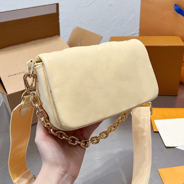 designer luxury women the tote bag fashion versatile handbags shoulder crossbody bags purse tories totes large capacity saddle wallets 7a aq
designer luxury women the tote bag fashion versatile handbags shoulder crossbody bags purse tories totes large capacity saddle wallets 7a aq