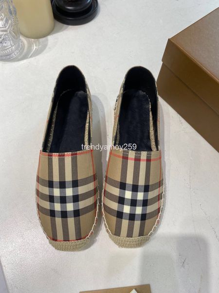 dress shoes rainbow plaid fisherman's shoes women's flat one foot on hemp rope bottom anti-skid breathable single, Black
dress shoes rainbow plaid fisherman's shoes women's flat one foot on hemp rope bottom anti-skid breathable single, Black
