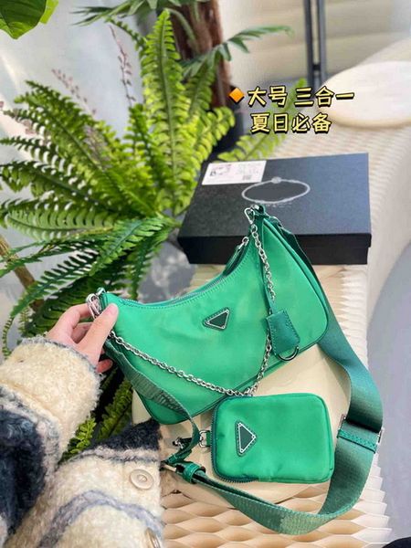 hh designer re-edition 2000 2005 nylon shoulder bags tote prad prads handbag hobo lady woman cross body luxury chain bag baguette womens pra
hh designer re-edition 2000 2005 nylon shoulder bags tote prad prads handbag hobo lady woman cross body luxury chain bag baguette womens pra