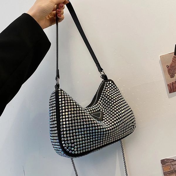 bling diamond design small crossbody messenger bags for women summer trend luxury fashion travel shoulder handbags purses 220627
bling diamond design small crossbody messenger bags for women summer trend luxury fashion travel shoulder handbags purses 220627