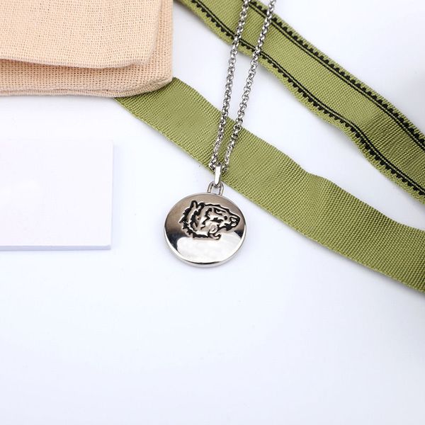 luxury heart necklace women stainless steel round pendant necklace valentine day couple gifts for girlfriend accessories wholesale, Silver
luxury heart necklace women stainless steel round pendant necklace valentine day couple gifts for girlfriend accessories wholesale, Silver
