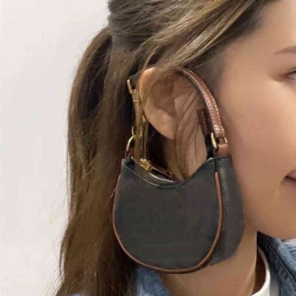 mini lipstick handbag women shoulder print leather card holder luxury designer bags female purses 220326
mini lipstick handbag women shoulder print leather card holder luxury designer bags female purses 220326