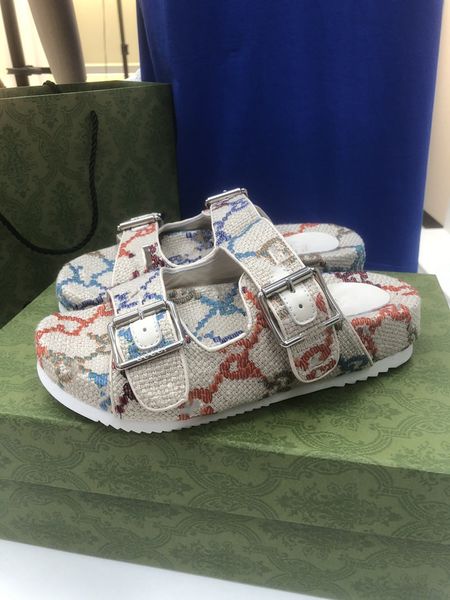 2022 summer new slippers fashion indoor fashion leisure leather pu sandals slippers size:36-46, Black
2022 summer new slippers fashion indoor fashion leisure leather pu sandals slippers size:36-46, Black