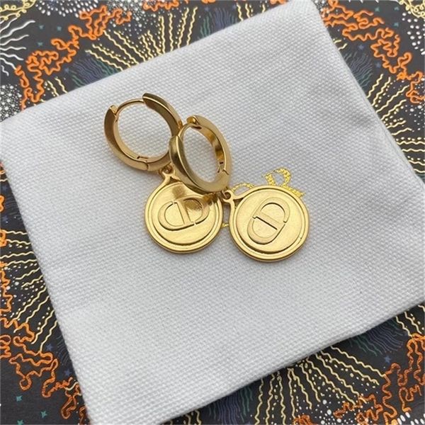 2022 20% off designer jewelry dejia gold round cake classic simple fashion versatile enamel high sense earrings, Golden
2022 20% off designer jewelry dejia gold round cake classic simple fashion versatile enamel high sense earrings, Golden