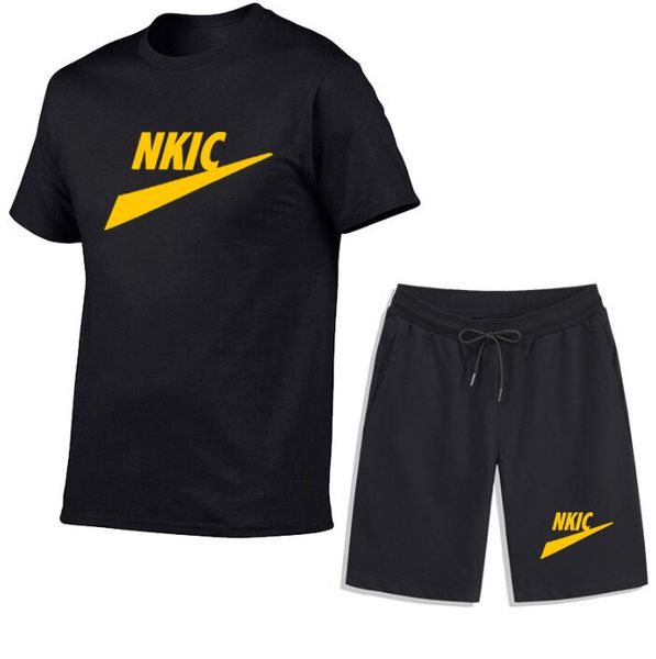 men sweat suits jogger brand logo tracksuit sets sport pants man summer suit o-neck two-piece fashion fitness suit quick-drying set, Gray
men sweat suits jogger brand logo tracksuit sets sport pants man summer suit o-neck two-piece fashion fitness suit quick-drying set, Gray