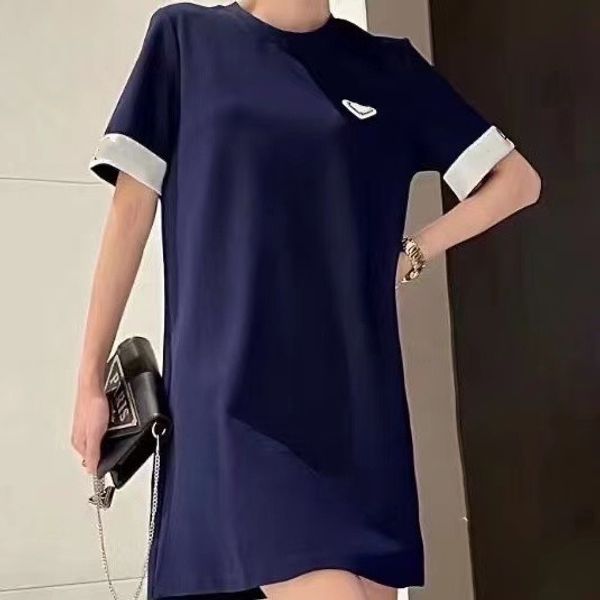 2023 summer luxury dresses designer triangle label casual women's t-shirt fashion round neck short sleeve elegant dress fdoy, Black;gray
2023 summer luxury dresses designer triangle label casual women's t-shirt fashion round neck short sleeve elegant dress fdoy, Black;gray