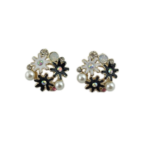 stud the new hollow out flowers stud is shining gem lovely earrings, Golden;silver
stud the new hollow out flowers stud is shining gem lovely earrings, Golden;silver