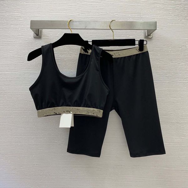 520 2022 spring summer brand same style two pieces sets crew neck black empire short sleeve women's two piece short pants weini, White
520 2022 spring summer brand same style two pieces sets crew neck black empire short sleeve women's two piece short pants weini, White