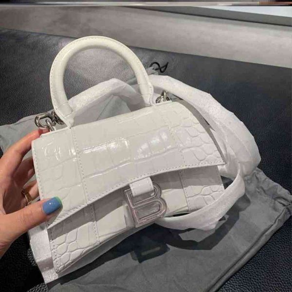 balencaigass designer handbag hourglasss bag 2022 fashion crocodile b word winter fashion versatile handbag single shoulder messenger women&
balencaigass designer handbag hourglasss bag 2022 fashion crocodile b word winter fashion versatile handbag single shoulder messenger women&