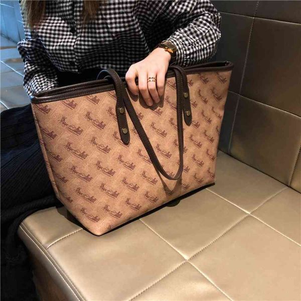 70%off kiiq luxury designer handbag women shoulder bags capacity shoulder portable large bag straps casual crossbody ladies leather underarm
70%off kiiq luxury designer handbag women shoulder bags capacity shoulder portable large bag straps casual crossbody ladies leather underarm