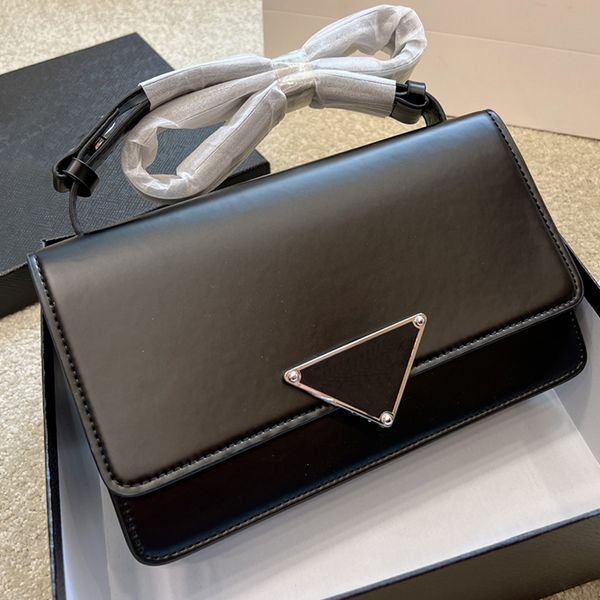 fashion designer handbag shoulder leatherwear bag flap totes bags wallet check purse letters solid hasp waist square women luxury handbags
fashion designer handbag shoulder leatherwear bag flap totes bags wallet check purse letters solid hasp waist square women luxury handbags
