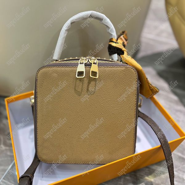 r woman totes bag classic shoulder bags handbag fashion crossbody artwork soft single-sided handbags wallets flap
r woman totes bag classic shoulder bags handbag fashion crossbody artwork soft single-sided handbags wallets flap