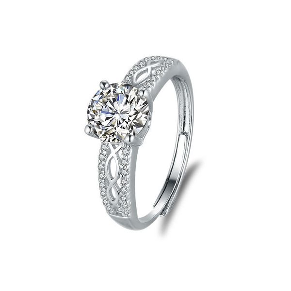 cluster rings silver jewelry 1.25 ct mozambique stone ring wholesale s925 pure female classic four claw supporting bare, Golden;silver
cluster rings silver jewelry 1.25 ct mozambique stone ring wholesale s925 pure female classic four claw supporting bare, Golden;silver
