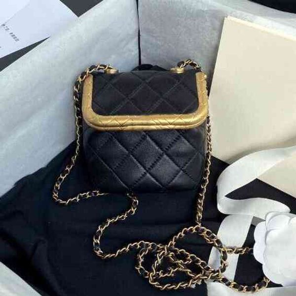 luxury designers bags wedding handle chains ladies handbags shoulder letters flowers clutch women crossbody tote purses wallet 040431
luxury designers bags wedding handle chains ladies handbags shoulder letters flowers clutch women crossbody tote purses wallet 040431