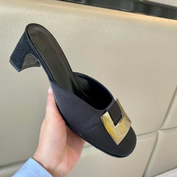 designer sandals ladies printed mid heel slingback pumps summer round toe sandals chunky heels buckle slipper belt box, Black
designer sandals ladies printed mid heel slingback pumps summer round toe sandals chunky heels buckle slipper belt box, Black