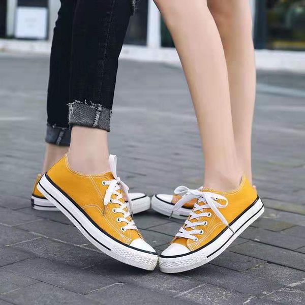 oh005 luxury designer men casual shoes tattoo sneakers high sneakers silky calfskin trim classic highs rubber toe
oh005 luxury designer men casual shoes tattoo sneakers high sneakers silky calfskin trim classic highs rubber toe