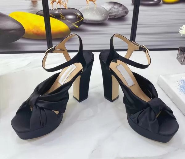 latest ladies sandals thick heel thick sole bow decoration ankle thin strap buckle dress casual banquet fashion pretty size 35-42, Black 
latest ladies sandals thick heel thick sole bow decoration ankle thin strap buckle dress casual banquet fashion pretty size 35-42, Black