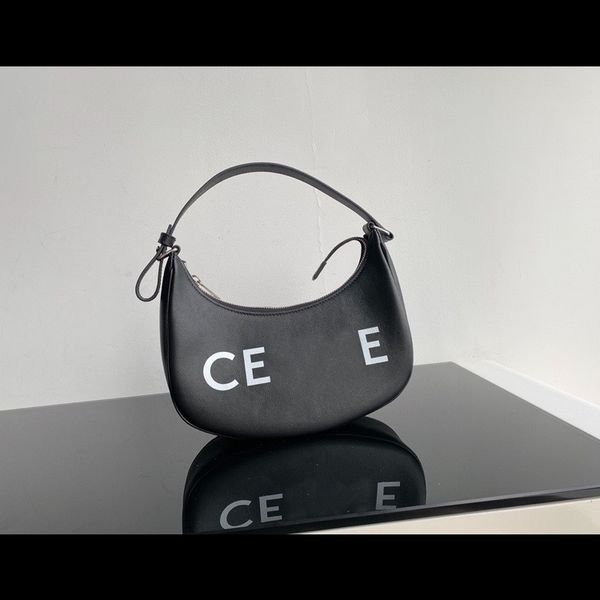 handbag designer luxury new european and american fashion leisure versatile single shoulder diagonal straddle portable luxury famous brand w
handbag designer luxury new european and american fashion leisure versatile single shoulder diagonal straddle portable luxury famous brand w