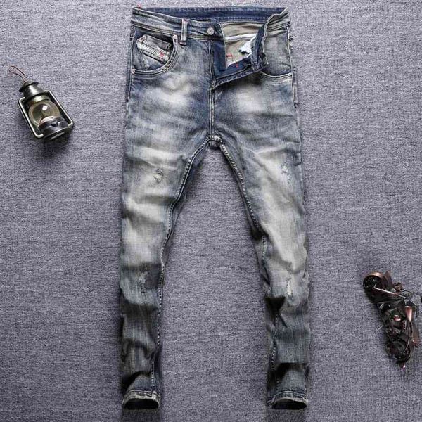 men's jeans spring and autumn diagonal pocket fashion ruffian handsome hole patch blue elastic slim leggings x521
men's jeans spring and autumn diagonal pocket fashion ruffian handsome hole patch blue elastic slim leggings x521