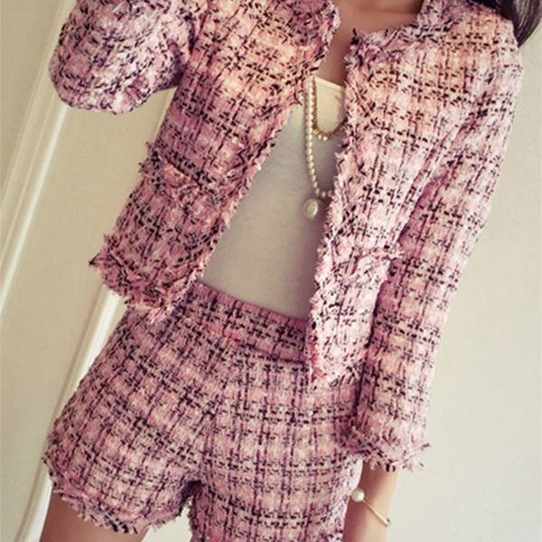 women's suit spring tweed 2 piece set women slim plaid short set fashion fringed trim jacket coat tassels short suit 220602, Gray
women's suit spring tweed 2 piece set women slim plaid short set fashion fringed trim jacket coat tassels short suit 220602, Gray