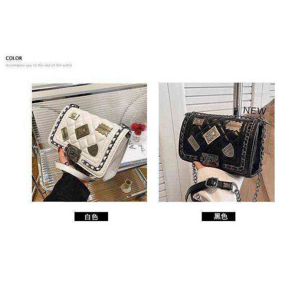 handbags outlet 2022 popular single shoulder sewing pu personalized badge versatile small fragrance cross messenger chain women's bag 
handbags outlet 2022 popular single shoulder sewing pu personalized badge versatile small fragrance cross messenger chain women's bag
