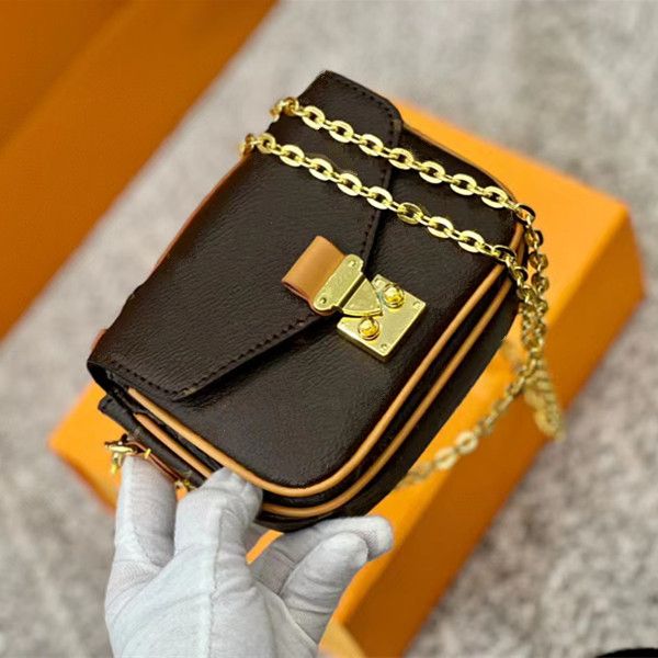 mini chain bags, designer messenger bags, flap leather crossbody bags, classic presbyopia embossed handbags
mini chain bags, designer messenger bags, flap leather crossbody bags, classic presbyopia embossed handbags