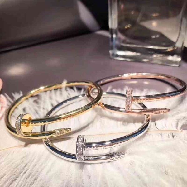designer carti er european and american fashion style 18k rose gold, men's and women's nail bracelet card home is not brown, not a, Silver
designer carti er european and american fashion style 18k rose gold, men's and women's nail bracelet card home is not brown, not a, Silver