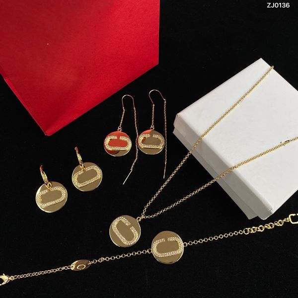 women tassel earrings stud gold bracelets luxury letters necklaces personality circle designer pendant studs bracelet sets, Golden;silver
women tassel earrings stud gold bracelets luxury letters necklaces personality circle designer pendant studs bracelet sets, Golden;silver