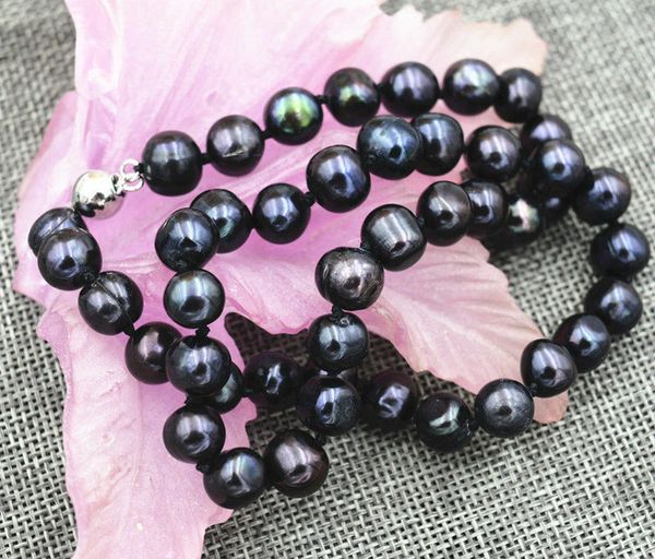 8-9mm natural peacock black round freshwater cultured pearl necklace 20", Silver
8-9mm natural peacock black round freshwater cultured pearl necklace 20", Silver