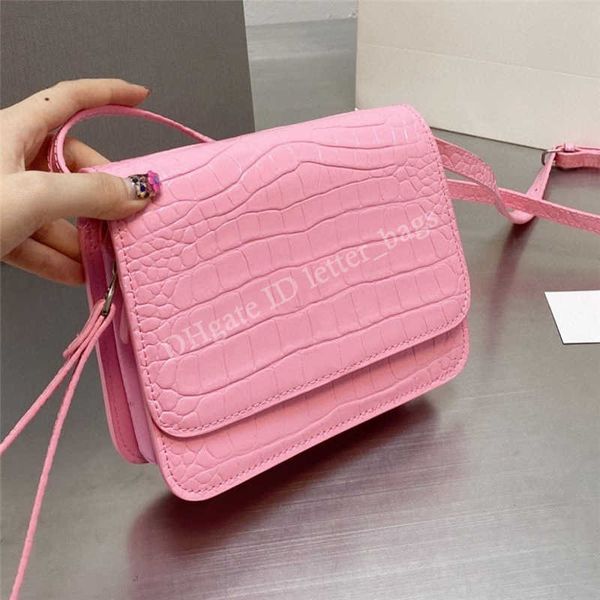 lady clutch shoulder crossbody bag backpack wallets totes handbags alligator crocodile printed purses wallet tote women luxurys designers, Red;black
lady clutch shoulder crossbody bag backpack wallets totes handbags alligator crocodile printed purses wallet tote women luxurys designers, Red;black