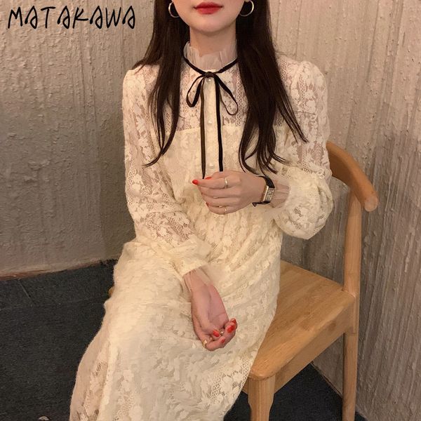 lace hook flower flare sleeve vestido feminino korea stand collar dress for women mesh stitching femme robe 210506, Black;gray
lace hook flower flare sleeve vestido feminino korea stand collar dress for women mesh stitching femme robe 210506, Black;gray