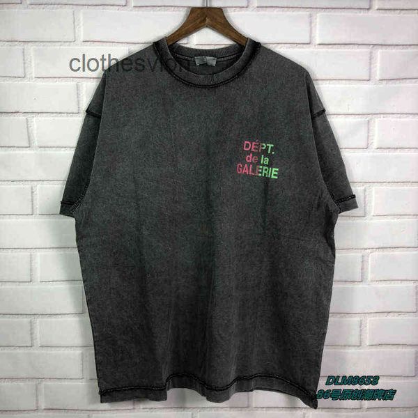 shirt galleries tshirts depts mens 2022 designer street gradual change letter wash make old couple loose cotton short sleeve, White;black 
shirt galleries tshirts depts mens 2022 designer street gradual change letter wash make old couple loose cotton short sleeve, White;black