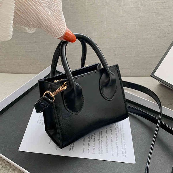 summer popular new women's mini shoulder msenger small bag 2022 brand luxury fashion design ladies handbags
summer popular new women's mini shoulder msenger small bag 2022 brand luxury fashion design ladies handbags