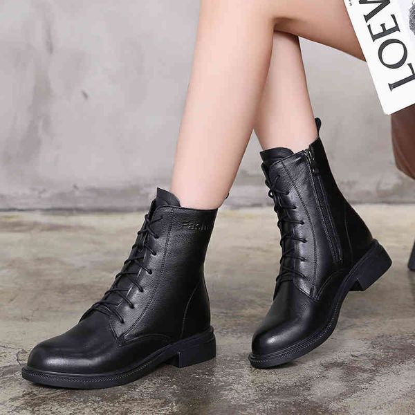 slippers martin boots women's english style leather winter large versatile plush thick bottom middle short boot strap 98t7, Black
slippers martin boots women's english style leather winter large versatile plush thick bottom middle short boot strap 98t7, Black