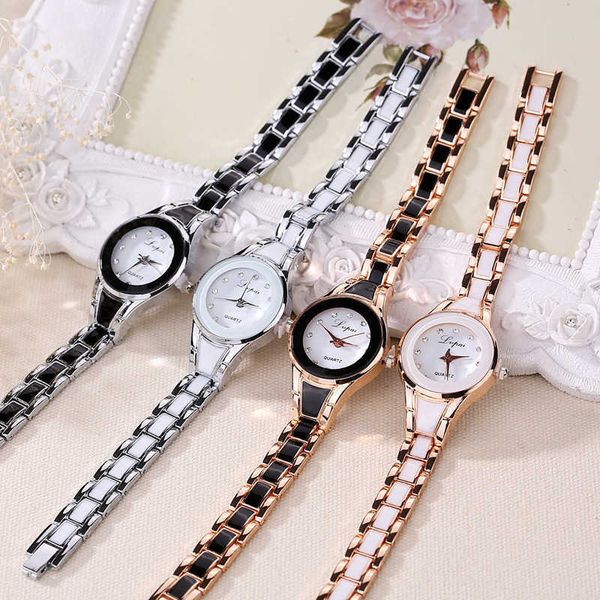 ladies watch minimalist fashion stainless steel strap women's quartz wrist watch clock time relogio feminino bayansaat, Slivery;brown
ladies watch minimalist fashion stainless steel strap women's quartz wrist watch clock time relogio feminino bayansaat, Slivery;brown