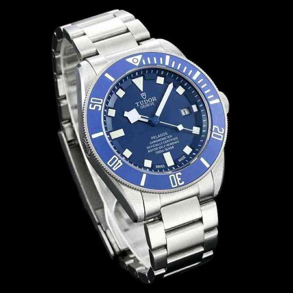 fashion watches mens montre diamond movement luxury designer watch fashion women's men's tudors buv2, Slivery;golden
fashion watches mens montre diamond movement luxury designer watch fashion women's men's tudors buv2, Slivery;golden