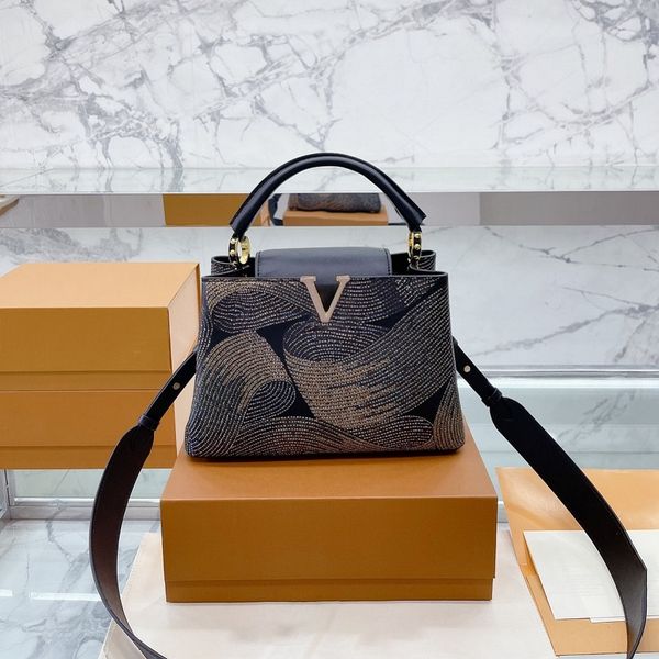 5a designer bag luxury purse france brand handbag women crossbody bag cosmetic shoulder bags tote messager wallet by shoebrand w140 11
5a designer bag luxury purse france brand handbag women crossbody bag cosmetic shoulder bags tote messager wallet by shoebrand w140 11