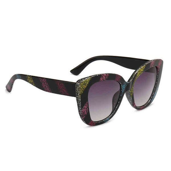 quality fashion colorful frame sunglass luxury color trendy cool sunglass 1839, White;black
quality fashion colorful frame sunglass luxury color trendy cool sunglass 1839, White;black