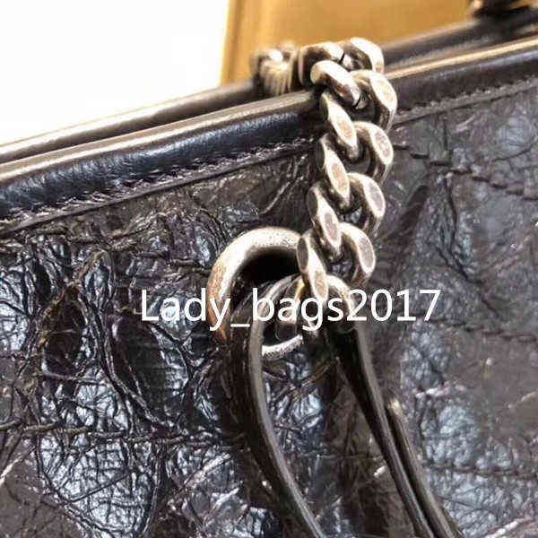 7a+newset real leather v shape flaps chain bag handbags shoulder plaid chain bag messenger purse shopping tote
7a+newset real leather v shape flaps chain bag handbags shoulder plaid chain bag messenger purse shopping tote
