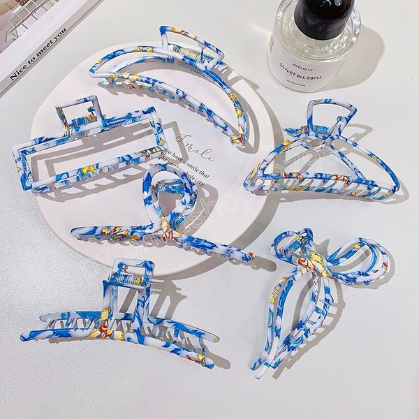 women vintage blue print hollow geometric metal hair claws elegant headwear hair clips headband hairpin fashion hair accessories, Slivery;white
women vintage blue print hollow geometric metal hair claws elegant headwear hair clips headband hairpin fashion hair accessories, Slivery;white