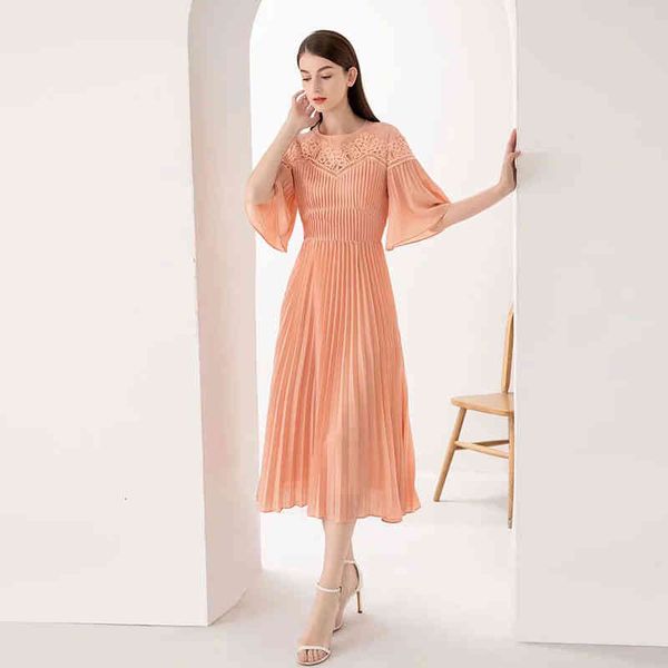 casual dresses spring and summer celebrity temperament crimp stitching water-soluble flower hollowed out high waist big swing dress, Black;gray
casual dresses spring and summer celebrity temperament crimp stitching water-soluble flower hollowed out high waist big swing dress, Black;gray
