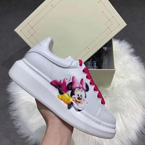 2022 fashion men shoe designer women leather lace up platform oversized sole sneakers white black likes mens womens luxury velvet suede casu
2022 fashion men shoe designer women leather lace up platform oversized sole sneakers white black likes mens womens luxury velvet suede casu