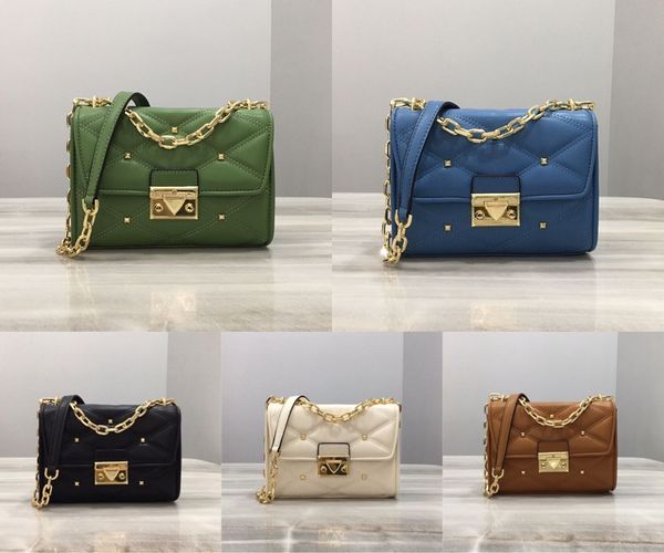 designer luxury handbags purses genuine leather ladies one shoulder diagonal bag chain bag 02
designer luxury handbags purses genuine leather ladies one shoulder diagonal bag chain bag 02